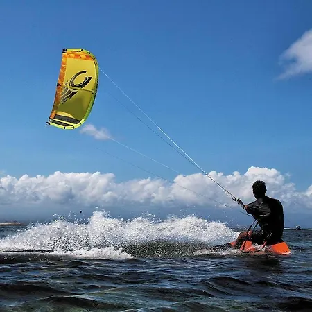 Apartament Climatisation, Grande Terrasse, Parking Prive Le Barcarès